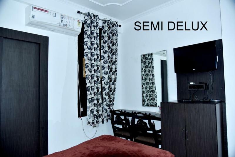 Hotel Royal Classic Bareilly Exteriér fotografie